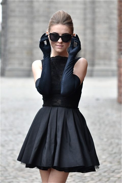 all-black-lbd-and-accessories