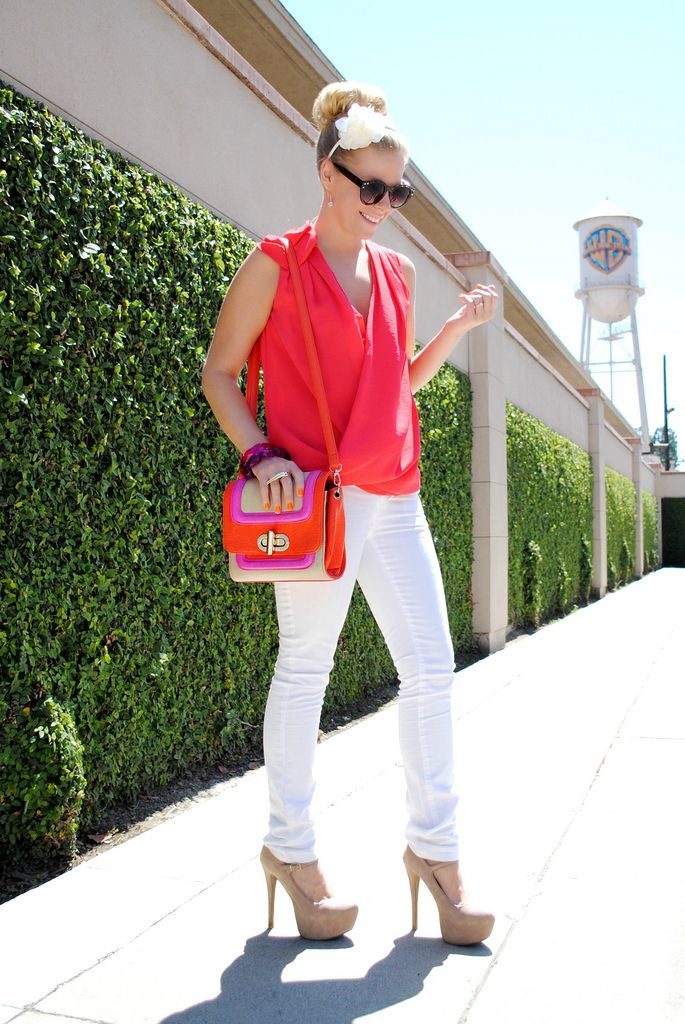 bright-top-and-purse