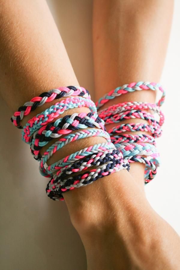 diy-friendship-bracelets