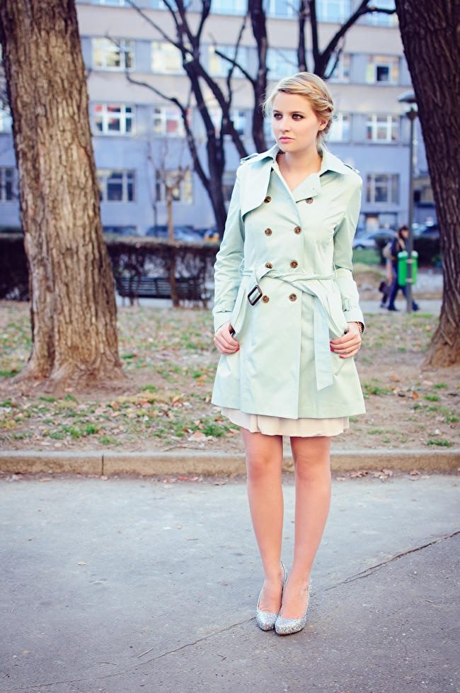 soft-mint-trench