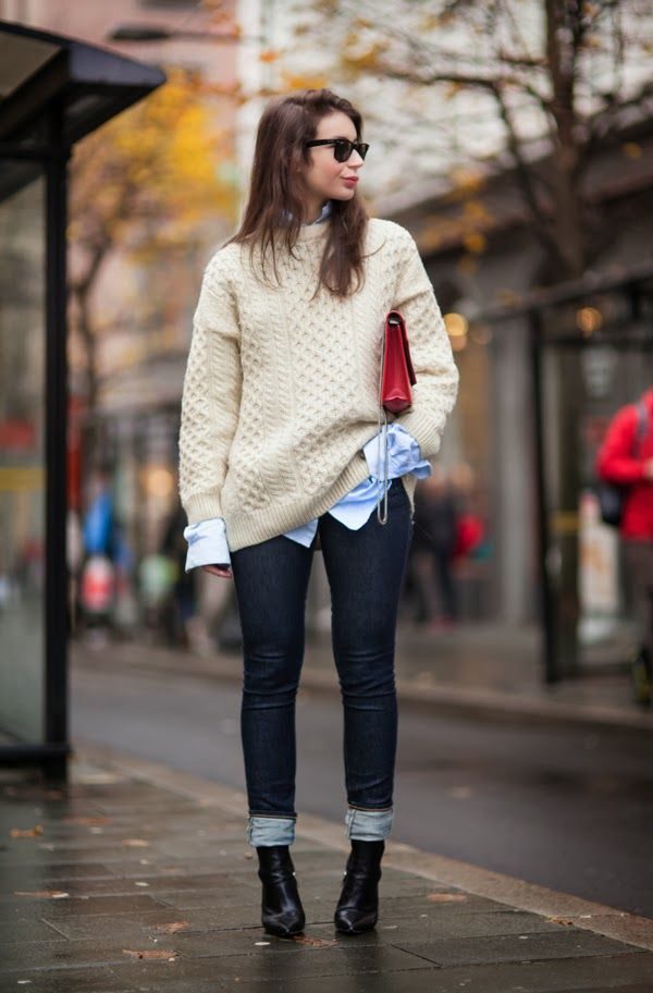 knitted-sweater-and-jeans