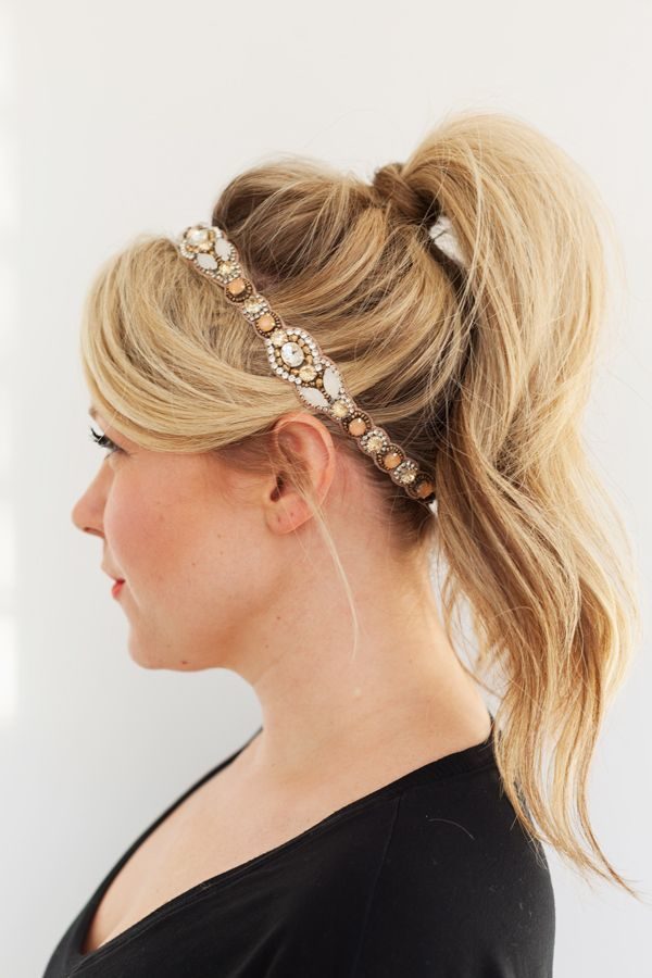 ponytail-and-headband