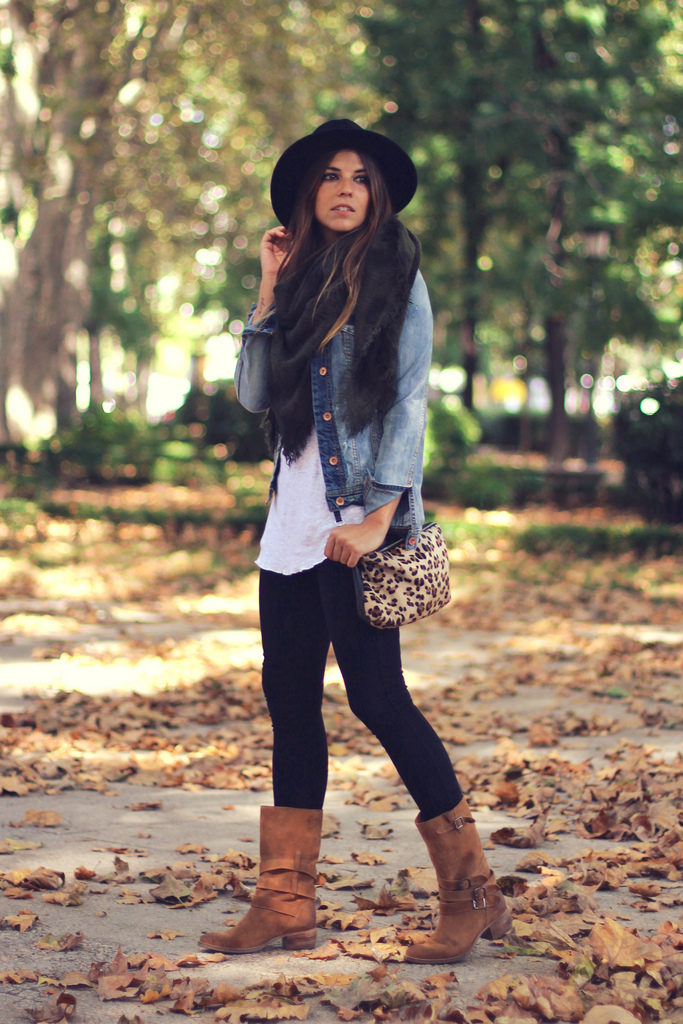 fall-outfit-with-leggings