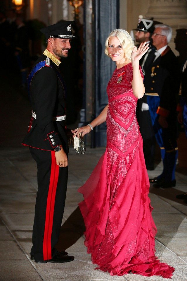 red-ruffled-dress-princess-mette-marit
