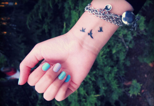 small-bird-tattoos-2