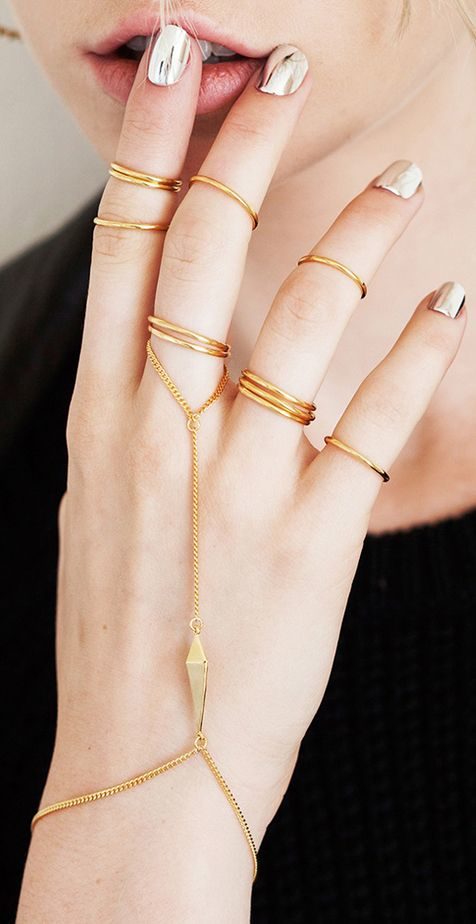dainty-gold-rings