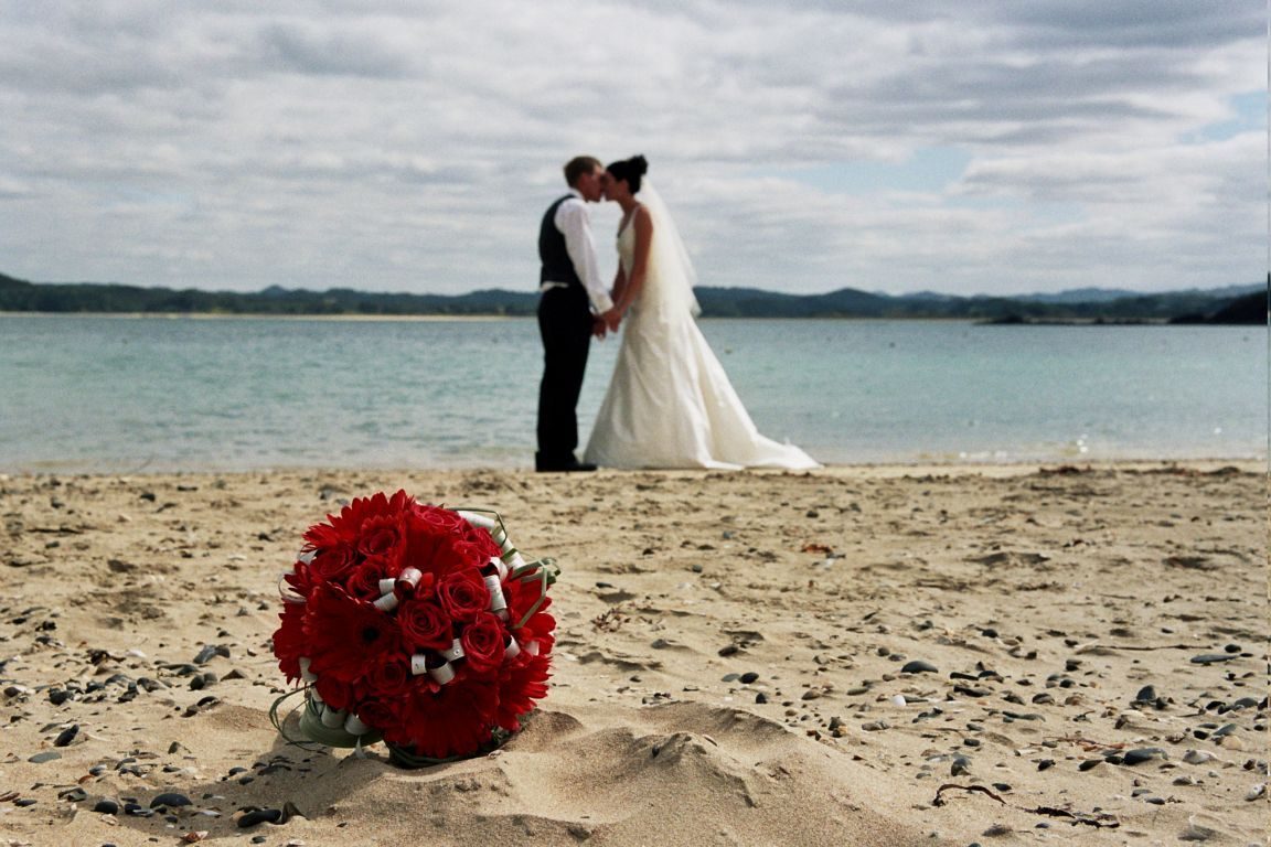 destination-beach-weddings