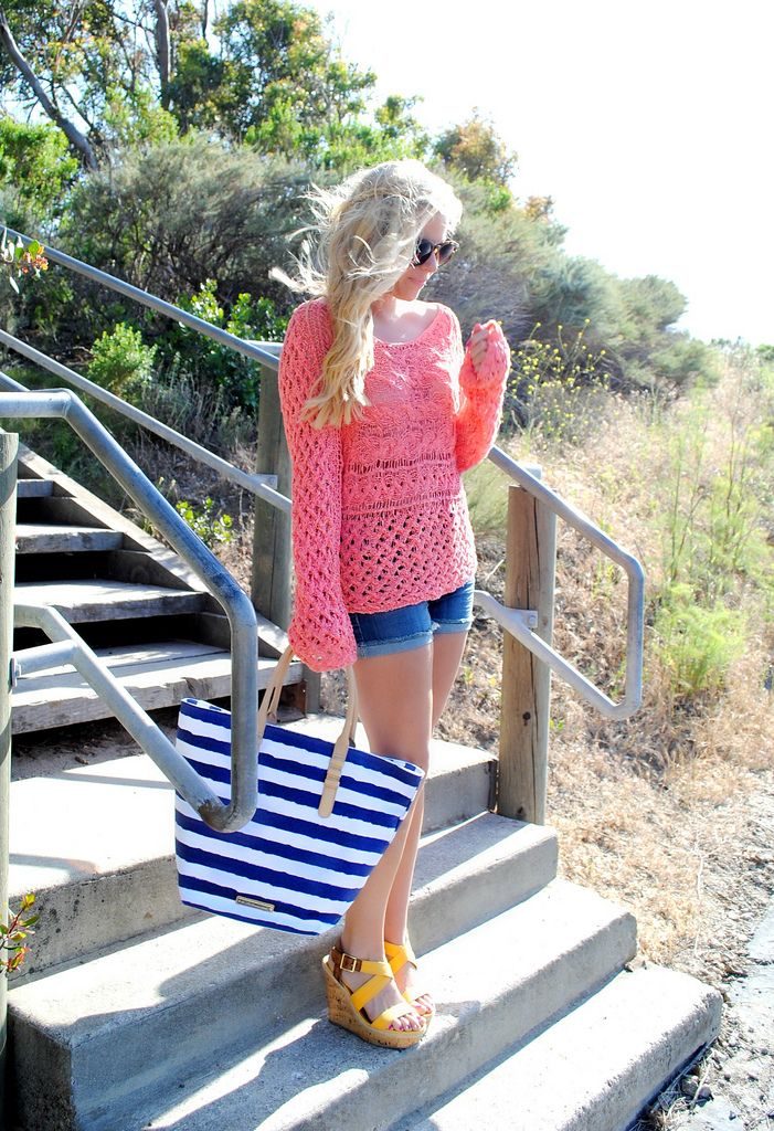 spring-knits-and-striped-tote