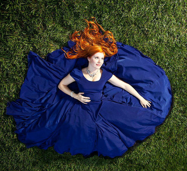 blue-dress-and-ginger-hair