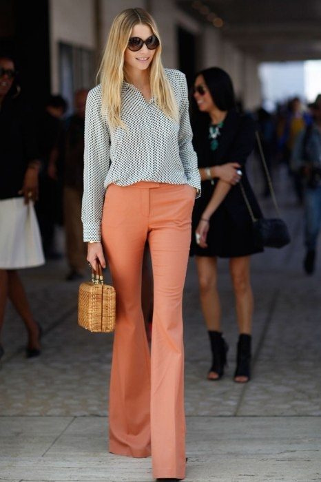 peach-flare-jeans