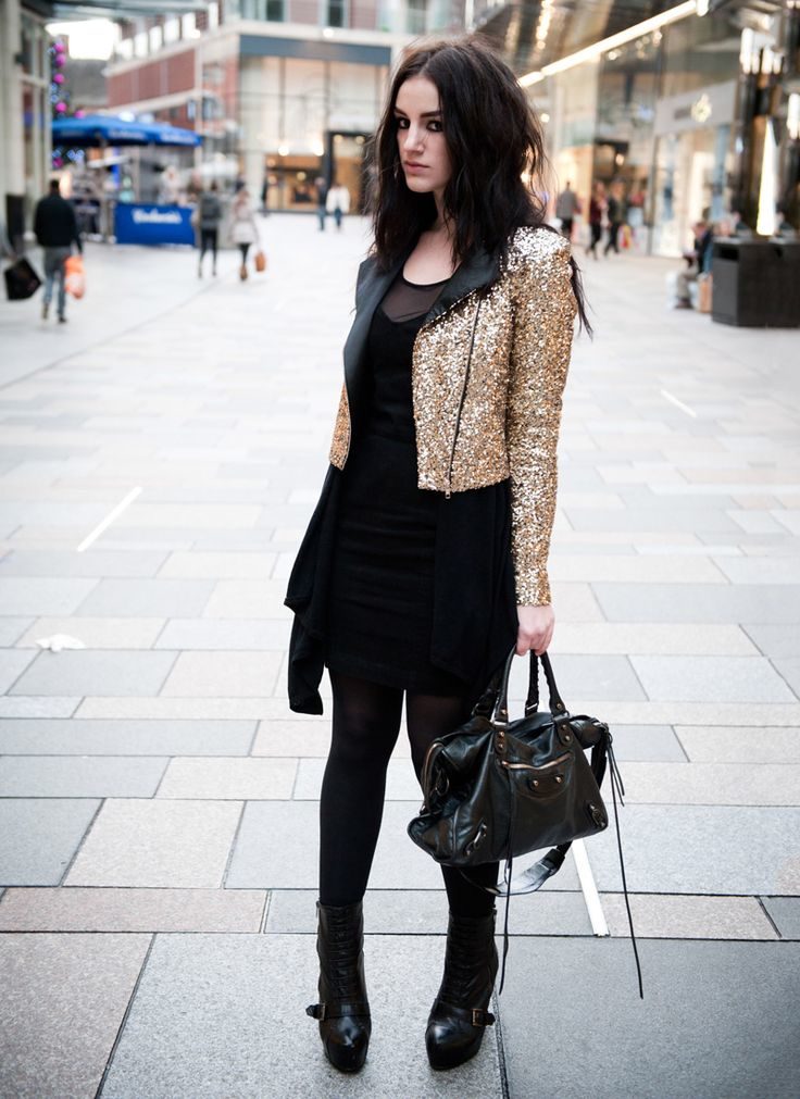 sequined-jacket-outfit