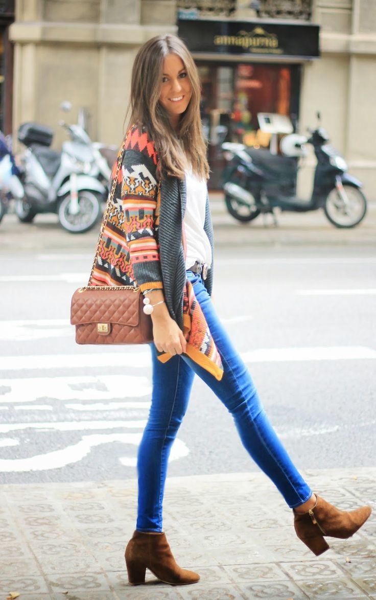colorful-cardigan-outfit