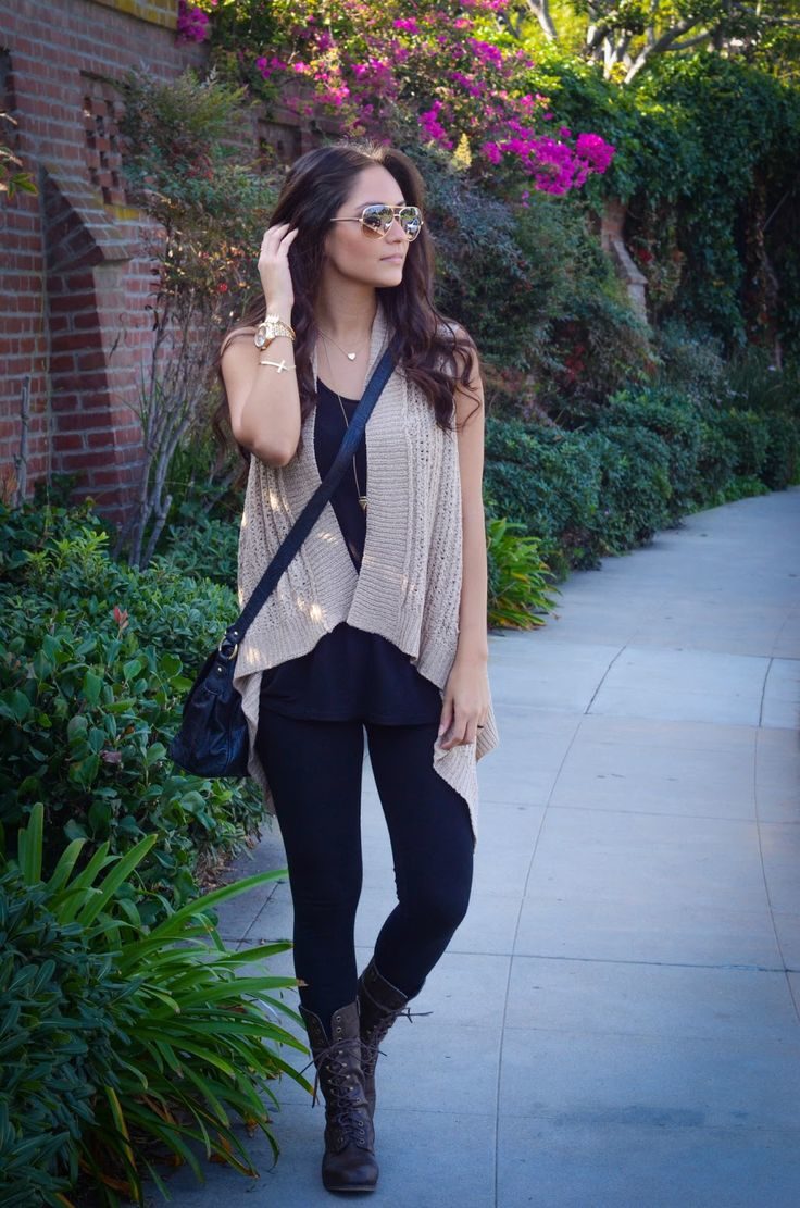 simple-neutral-layered-outfit