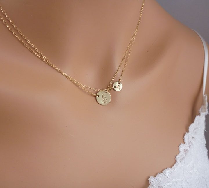disc-with-initials-necklace