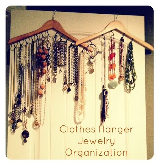 diy-jewelry-organizer-hanger