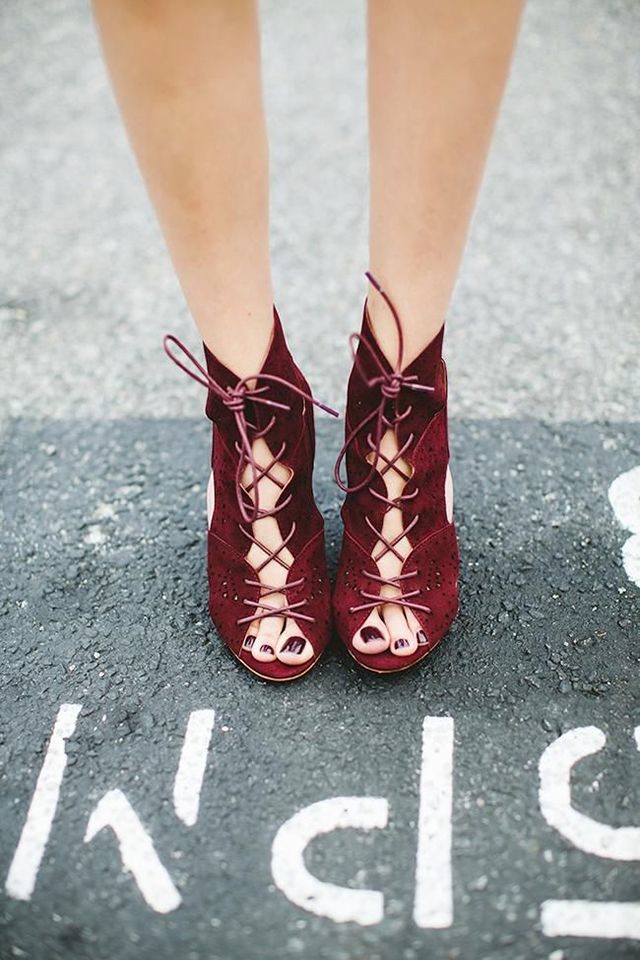 marsala-laced-up-shoes