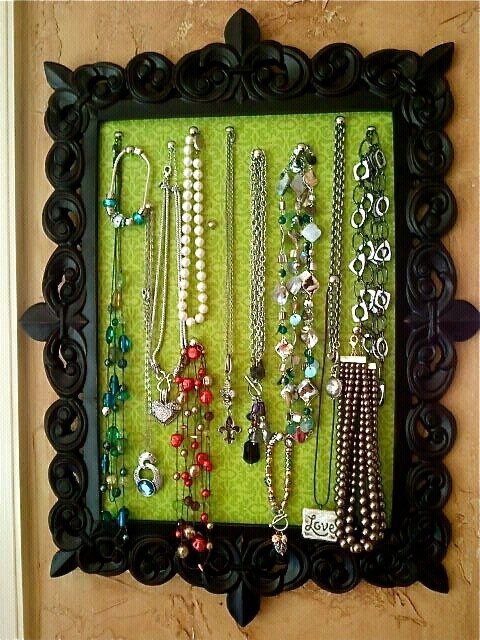 necklace-diy-jewelry-organizer-frame