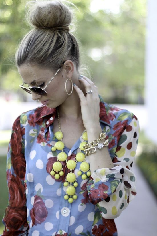 printed-polka-dot-top-and-necklace