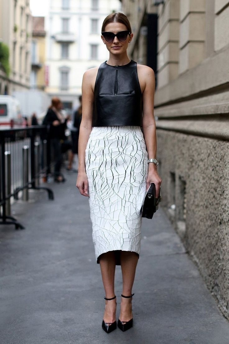 structured-pencil-midi-skirt