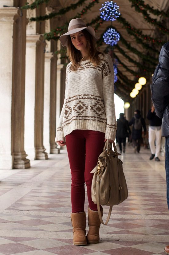 uggs-and-knitted-sweater