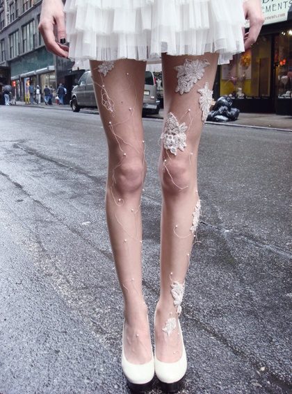 pearl-embelished-lace-tights