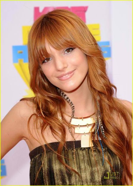 bella-thorne-feather-extensions