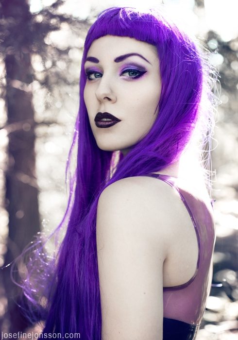 dark-purple-ombre-lips
